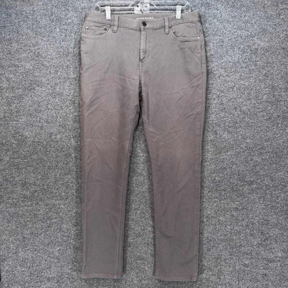 Banana Republic Traveler Pants Mens 33x32 Gray Slim Fit Stretch Chino Casual